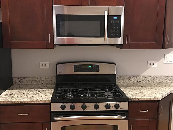 4th image of 1229 N Bosworth Ave APT 1F