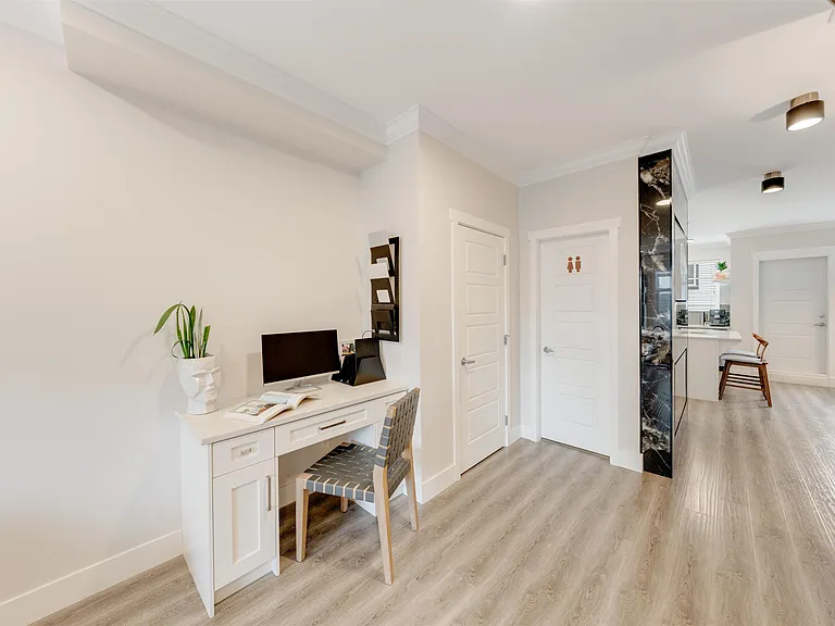 6767 196th St #9 — Photo 3