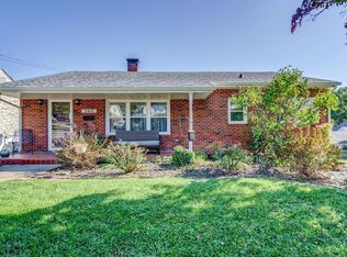 2460 Lofton Rd SW, Roanoke, VA 24015