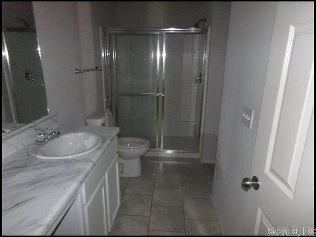 2424 Vivian Dr — Photo 8
