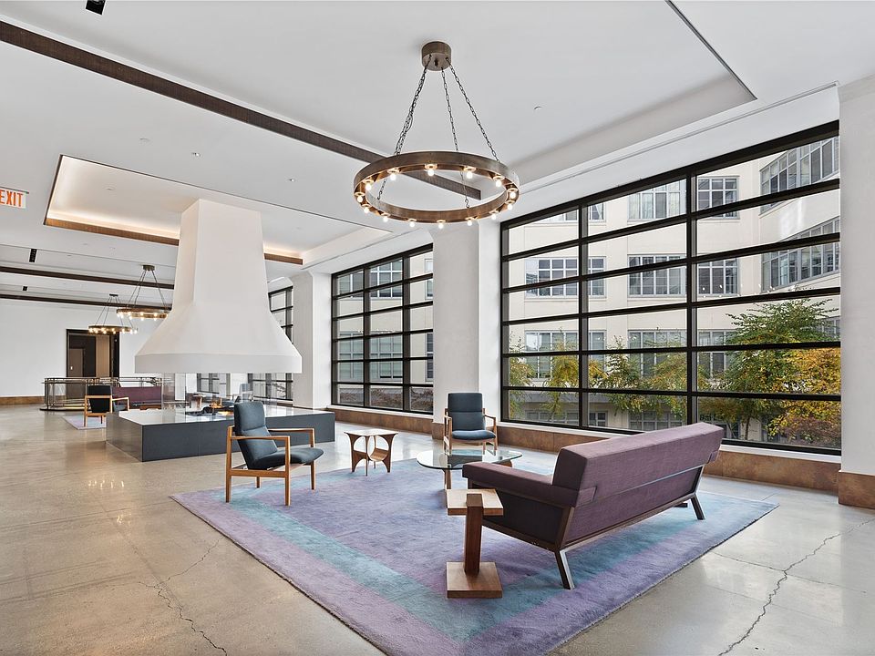 2728 Thompson Ave Long Island City NY Zillow