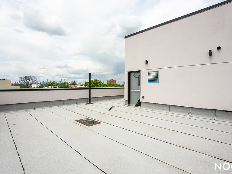 491 Evergreen Ave #3B — Photo 20