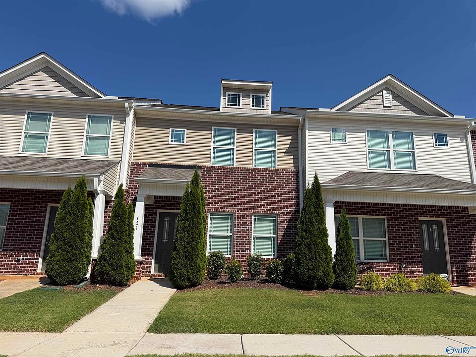 1st image of 426 Falls Pointe