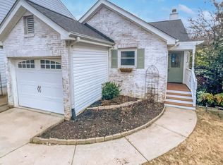 1051 Hillsborough Chase NW, Kennesaw, GA