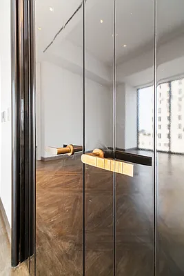 Rented by Societe Real Estate | media 6