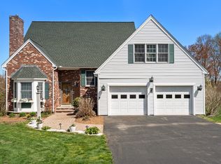 109 Towne Hill Rd, Haverhill, MA 01835