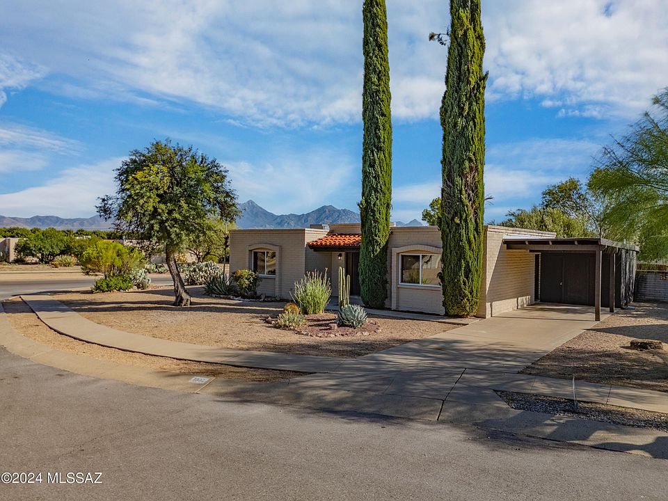 1st image of 1884 S Abrego Dr