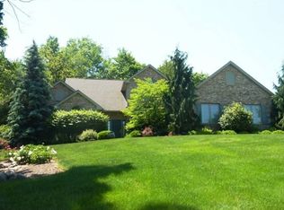 6934 Oakes Rd, Brecksville, OH 44141