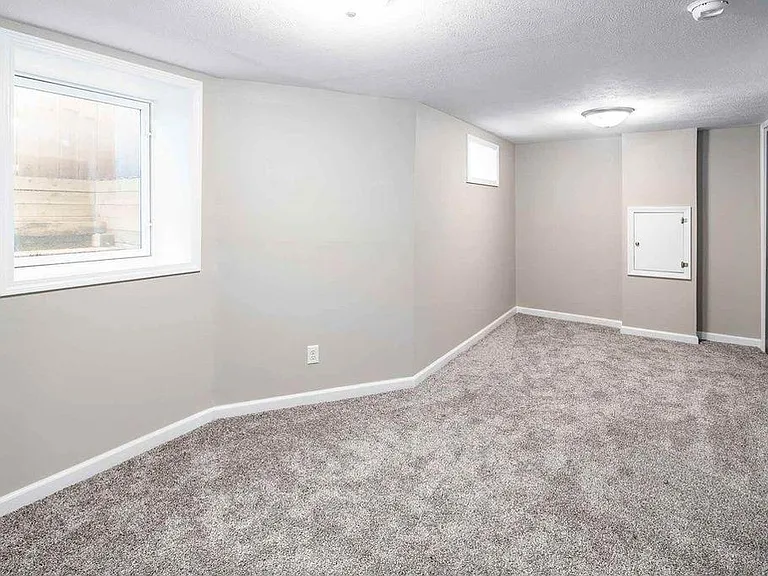 115 Marquette Ave — Photo 25