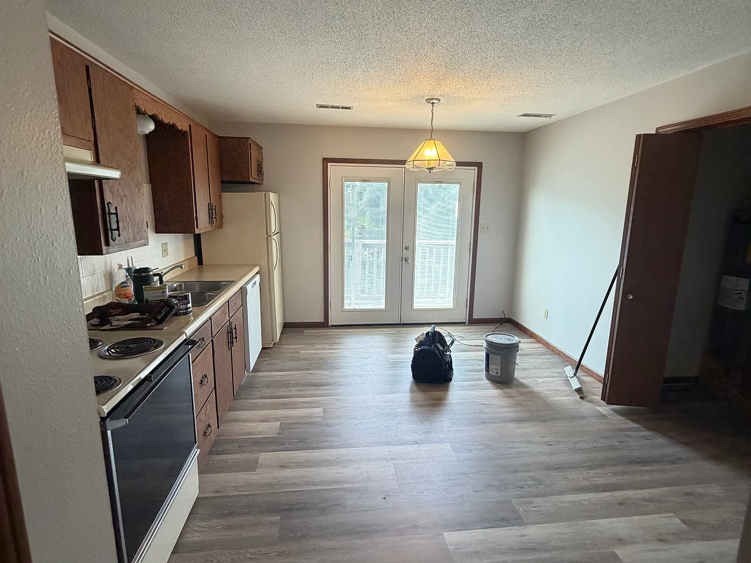 2 bed, 800 sqft, $830 — Photo 4