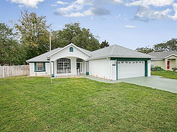 2nd image of 33917 Silver Pine Dr