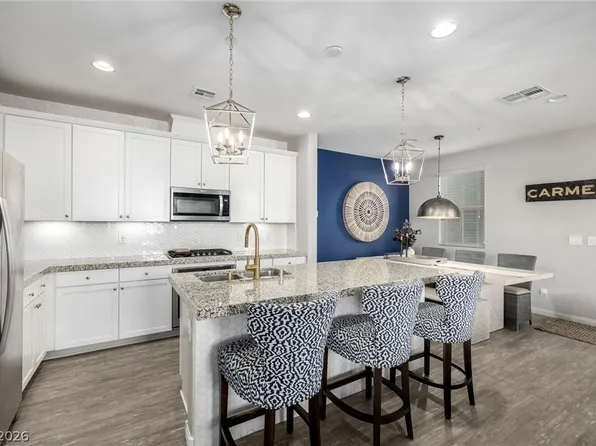 120 Alamere Falls Dr, Las Vegas, NV 89138