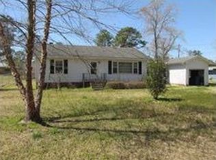 123 Camellia Rd, Bogalusa, LA 70427