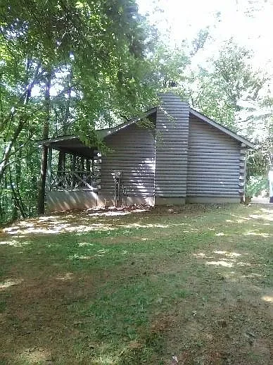2 bed, 858 sqft, $1,500 — Photo 2