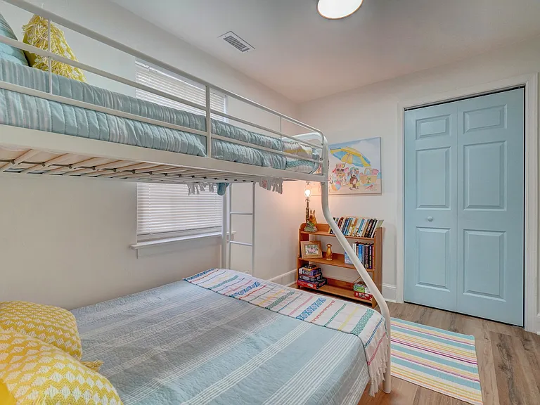 1406 Baychester Ave — Photo 17