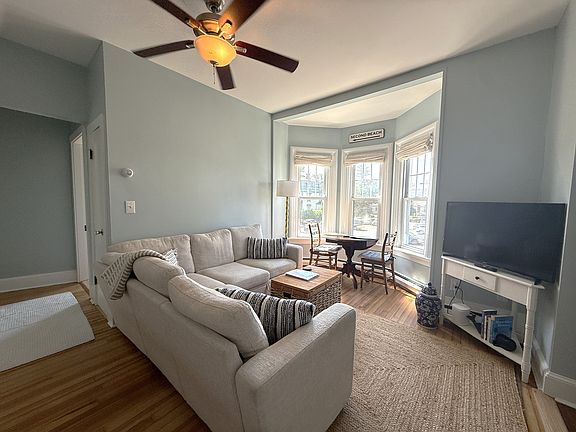 3rd image of 12 Catherine St APT 3