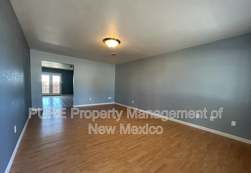 2 bed, 1.0 bath, $1,595 — Photo 3