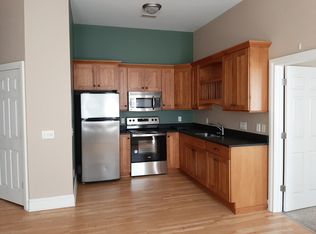 75 E Market St APT 202, Harrisonburg, VA 22801