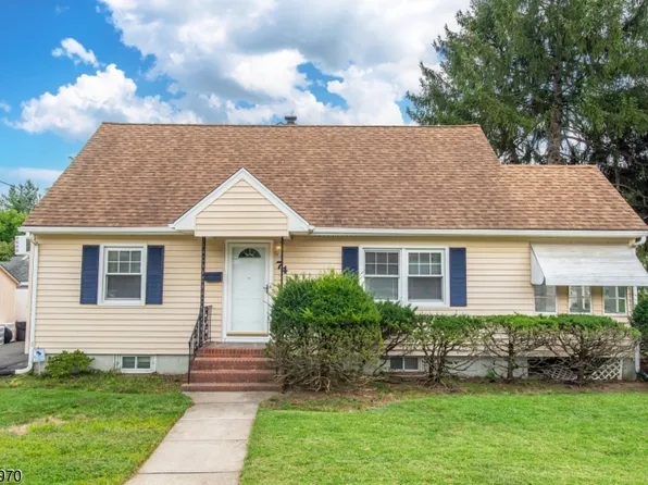 74 Pine St, Verona, NJ 07044
