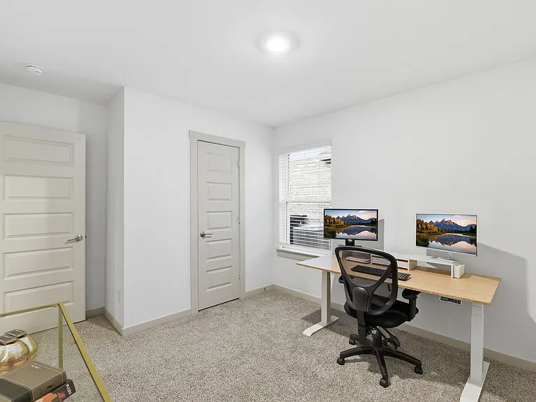 19035 Denstone Cliff Way — Photo 25