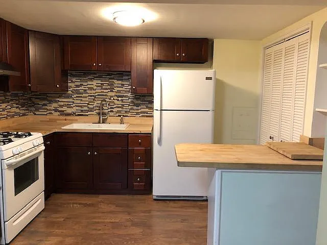 5414 Broadview Rd #4 — Photo 1