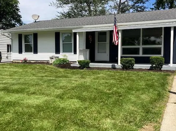 1708 Karen St, Lima, OH 45801