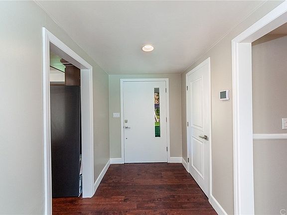 5th image of 1311 S Hidden Valley Dr