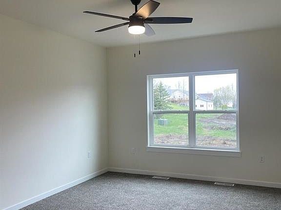 5th image of 411 Ridge Ct