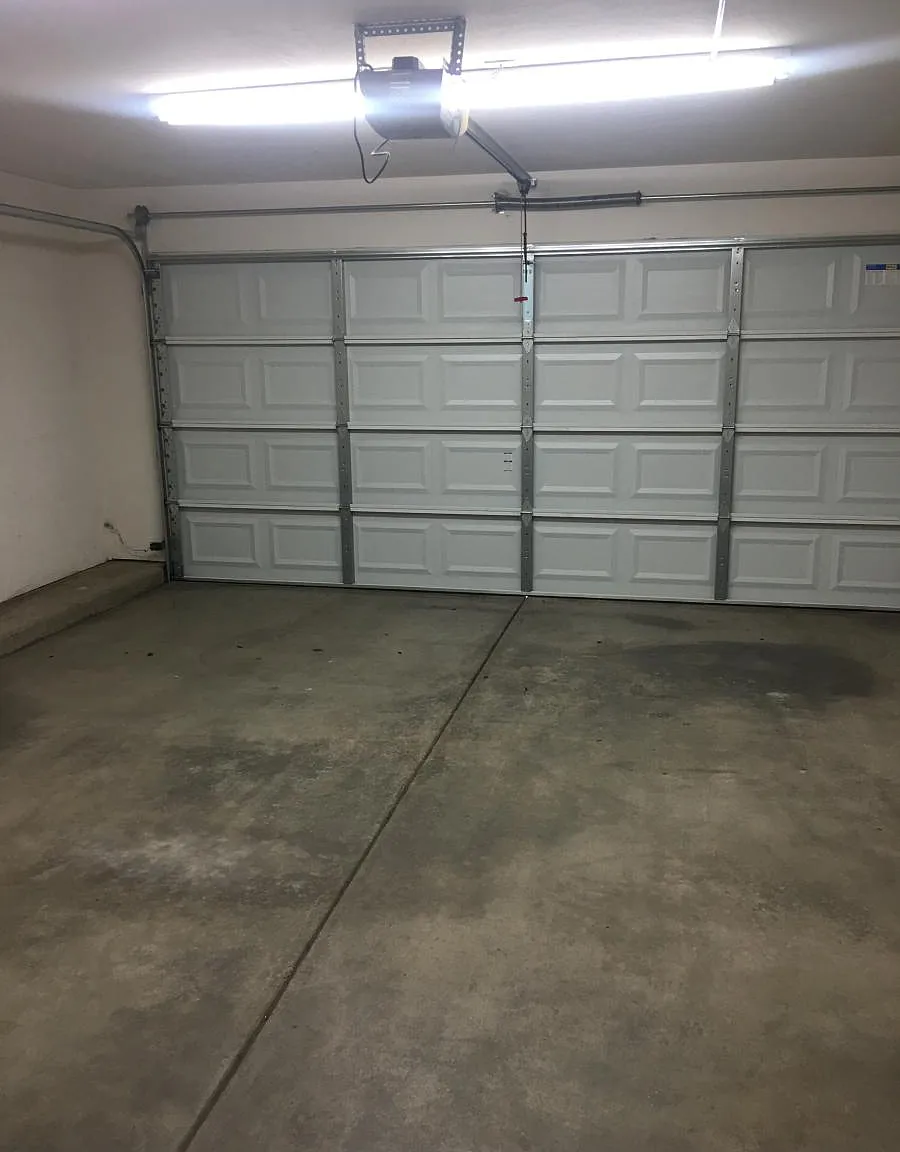 Rollingbay Drive, Bakersfield — Photo 3