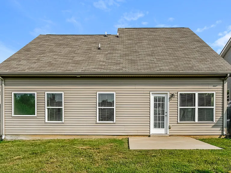 8809 Cressent Glen Ct — Photo 17