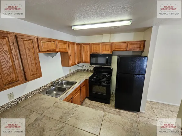 806 S Langley Ave Unit 203, Tucson, AZ 85710