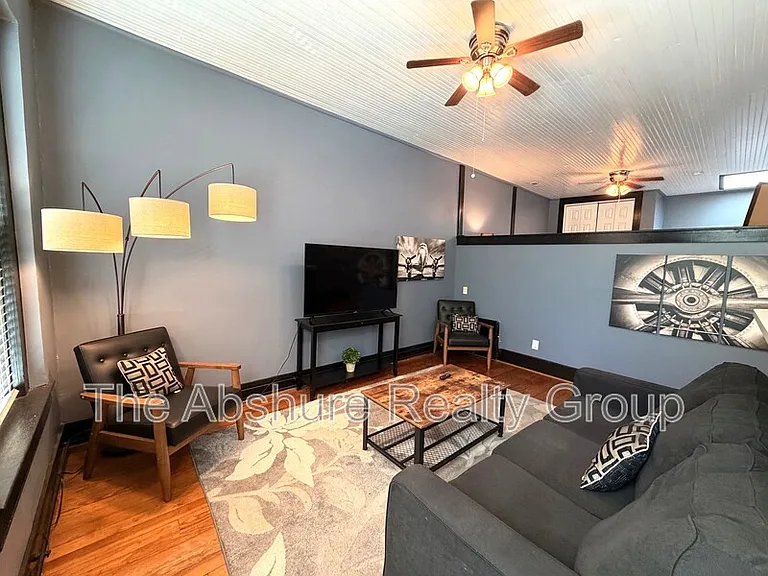 523 E Broad St #A-1 — Photo 11