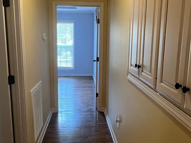 103 Beacon St — Photo 16