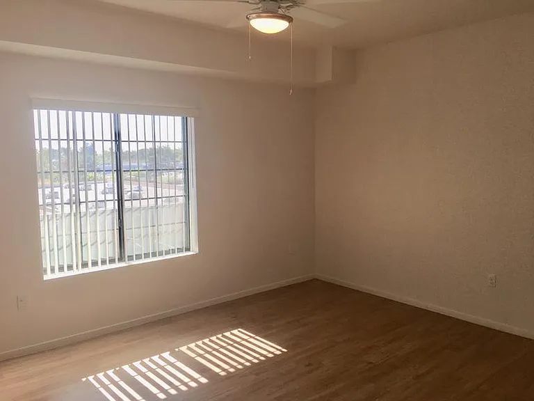 Meridian@101 Apartments — Photo 15
