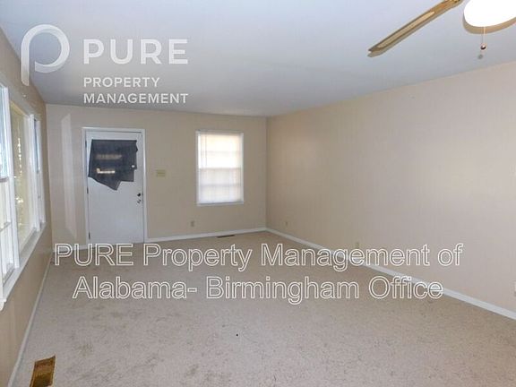 4th image of 117 22nd Ave NE #117