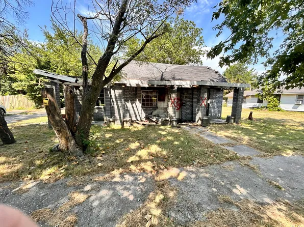 823 H St NW, Miami, OK 74354