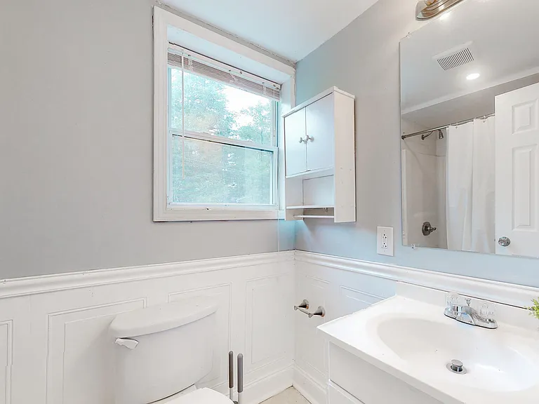 Wilburn Dr SW — Photo 6