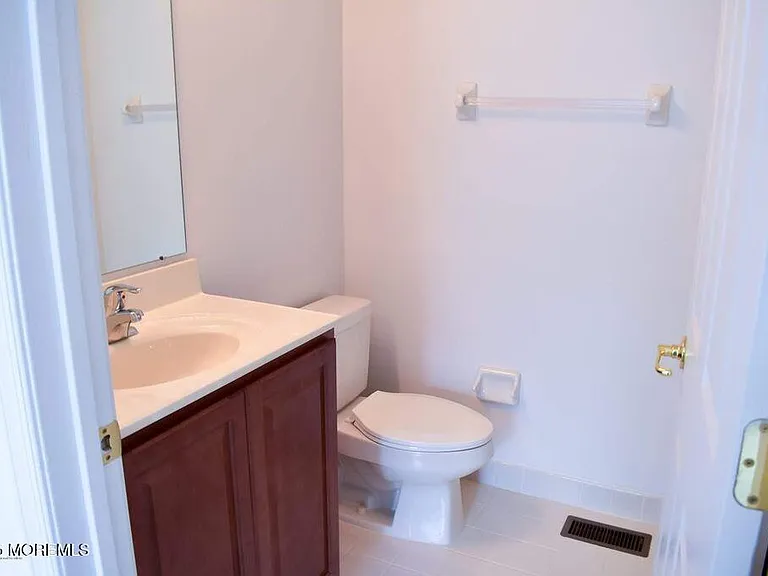 311 Brookfield Dr — Photo 13