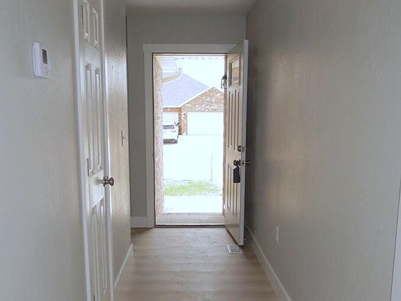 3rd image of 3761 W Riley Street
