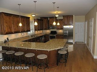 4th image of 316 Hoover Dr