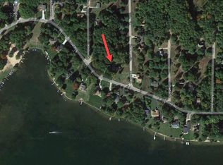 11044 E Royal Rd, Stanwood, MI 49346