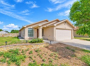11531 Flor Liatris Dr, Socorro, TX 79927
