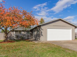4435 Hilton Dr, Eugene, OR 97402
