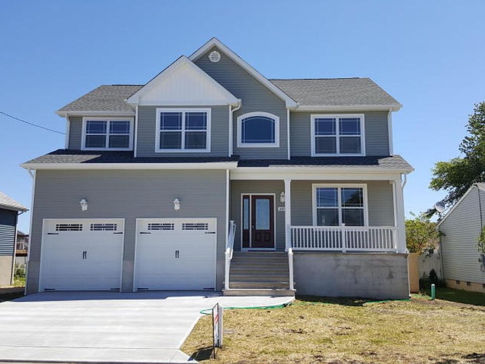 1st image of 629 Beachwood