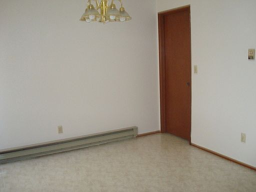 3rd image of 7406 47th Ave NE APT H2