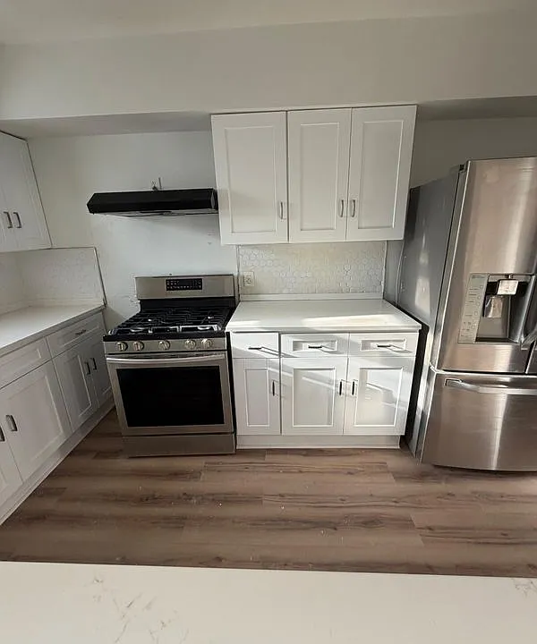 89 Oraton St #2