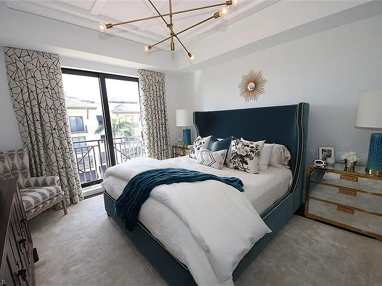 1035 3rd Ave S #411 — Photo 11