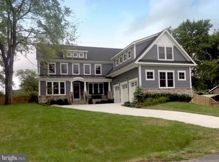 7209 Davis Ct, Mc Lean, VA 22101