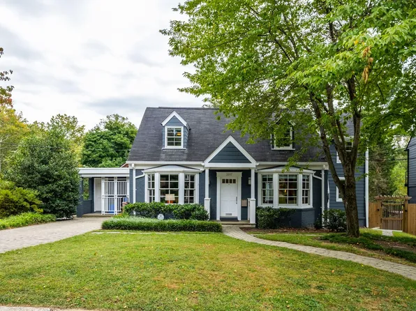 3207 Coquelin Ter, Chevy Chase, MD 20815