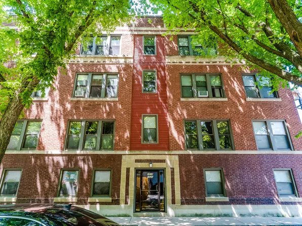1520 W Belle Plaine Ave #1, Chicago, IL 60613